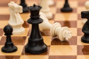 安全校の戦略とは何か？